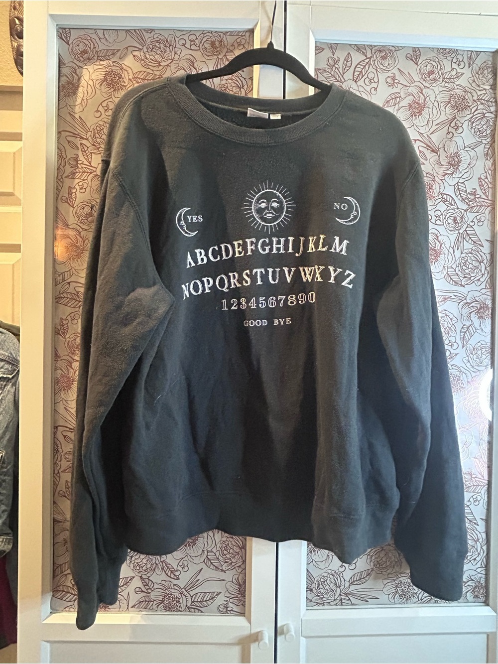 Ouija Alphabet Graphic Crewneck Sweatshirt
